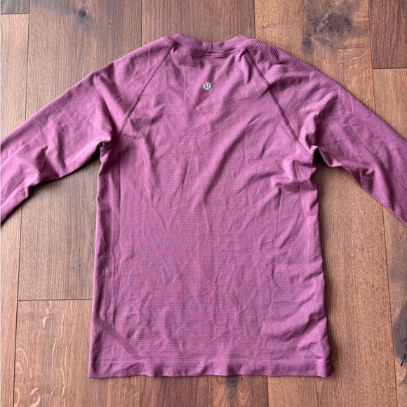 Lululemon Swiftly - Picture 2 of 5